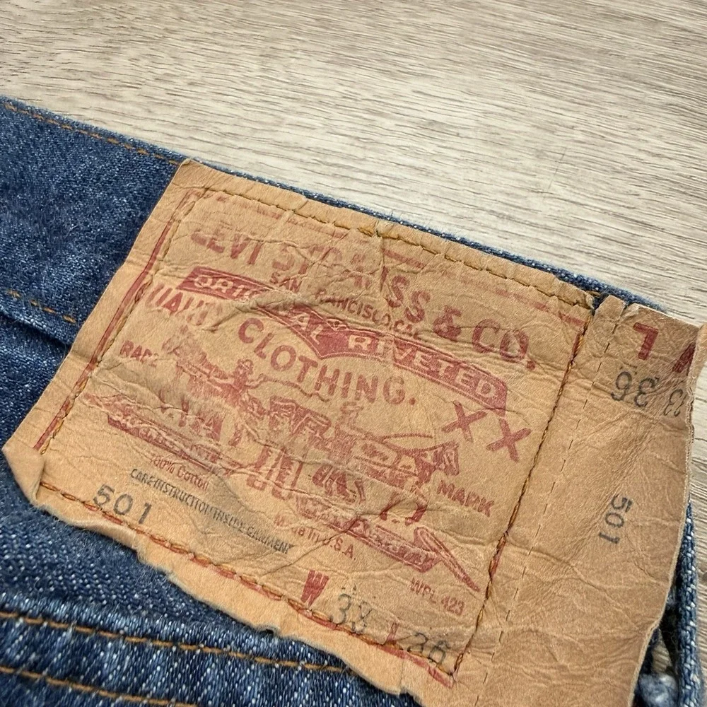 Vintage 80s Levis 501 0000 XX Jeans Made in USA Button 524 Denim Actual 32x26.5